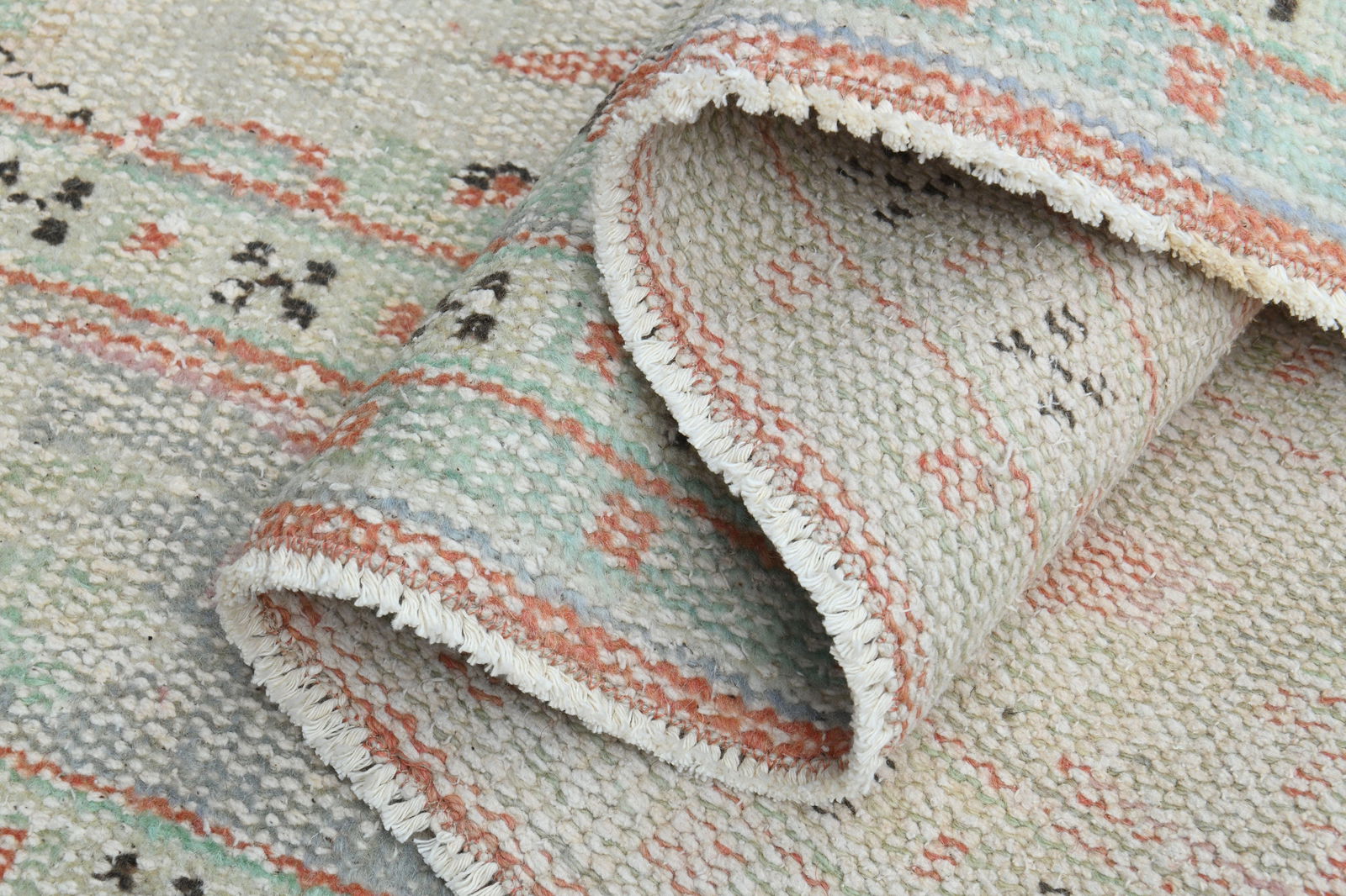 7'1x10'7 ft, TURKISH AREA RUG (1 of 10)