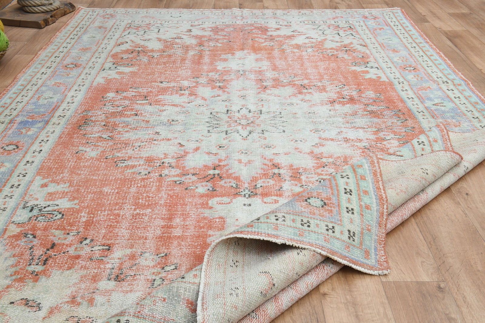 7'1x10'7 ft, TURKISH AREA RUG - 4