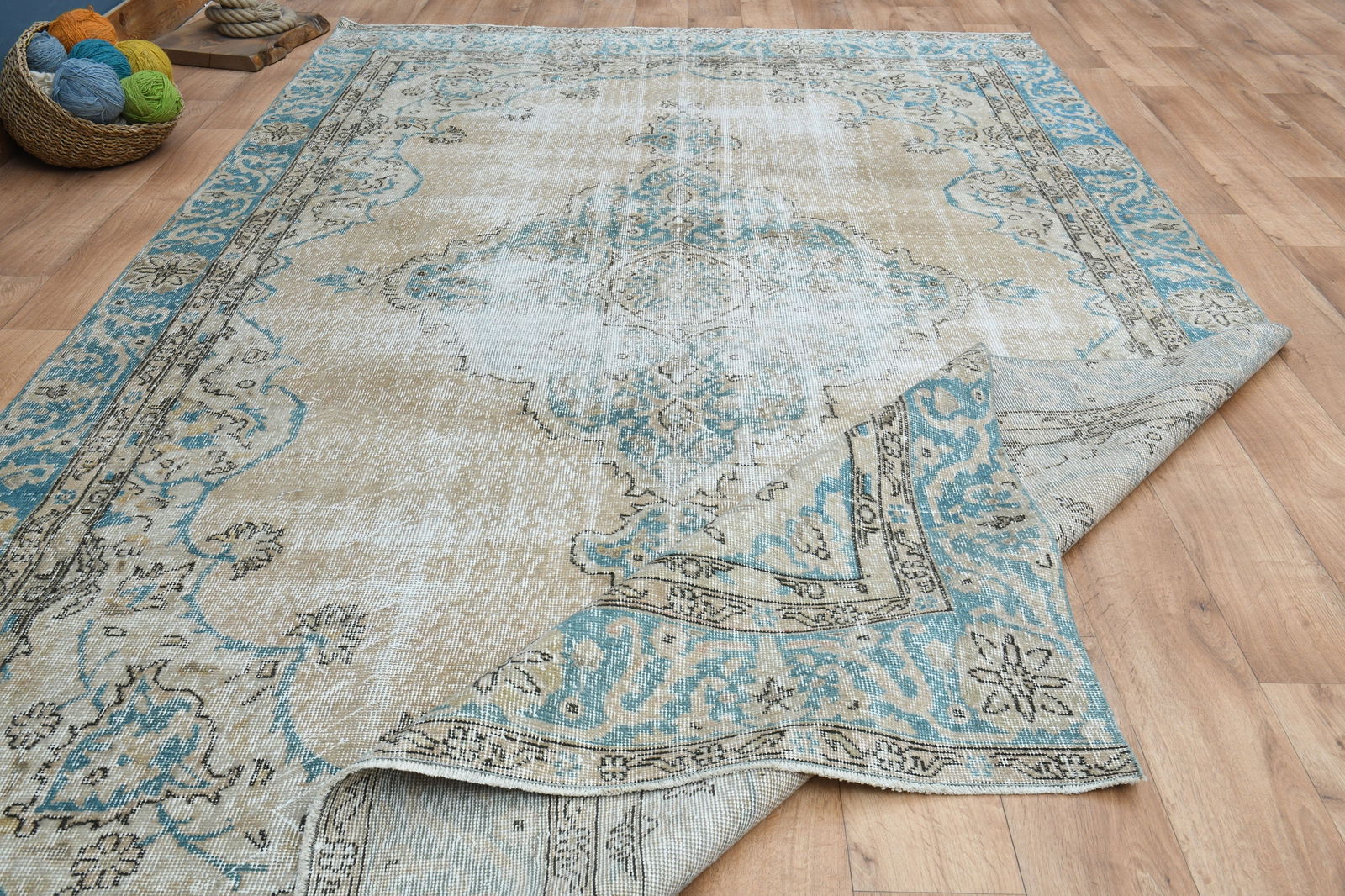 6'8x11'1 ft, OUSHAK AREA RUG - 4