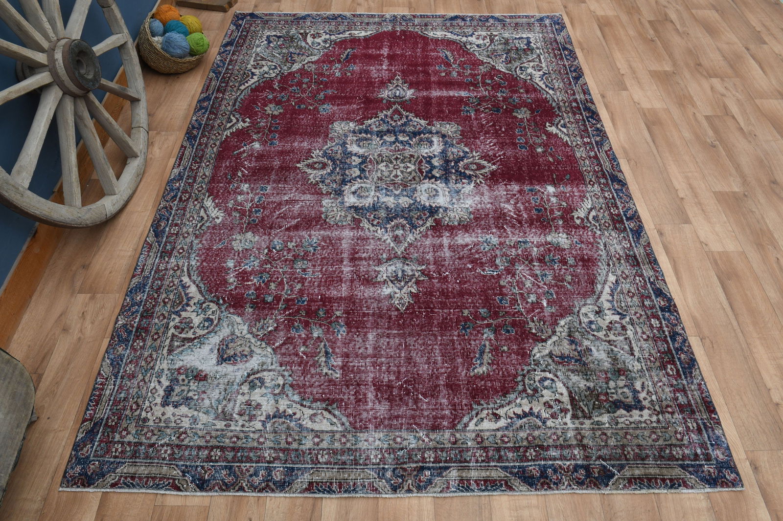 6'9x9'6 ft, RED BEIGE RUG (1 of 10)