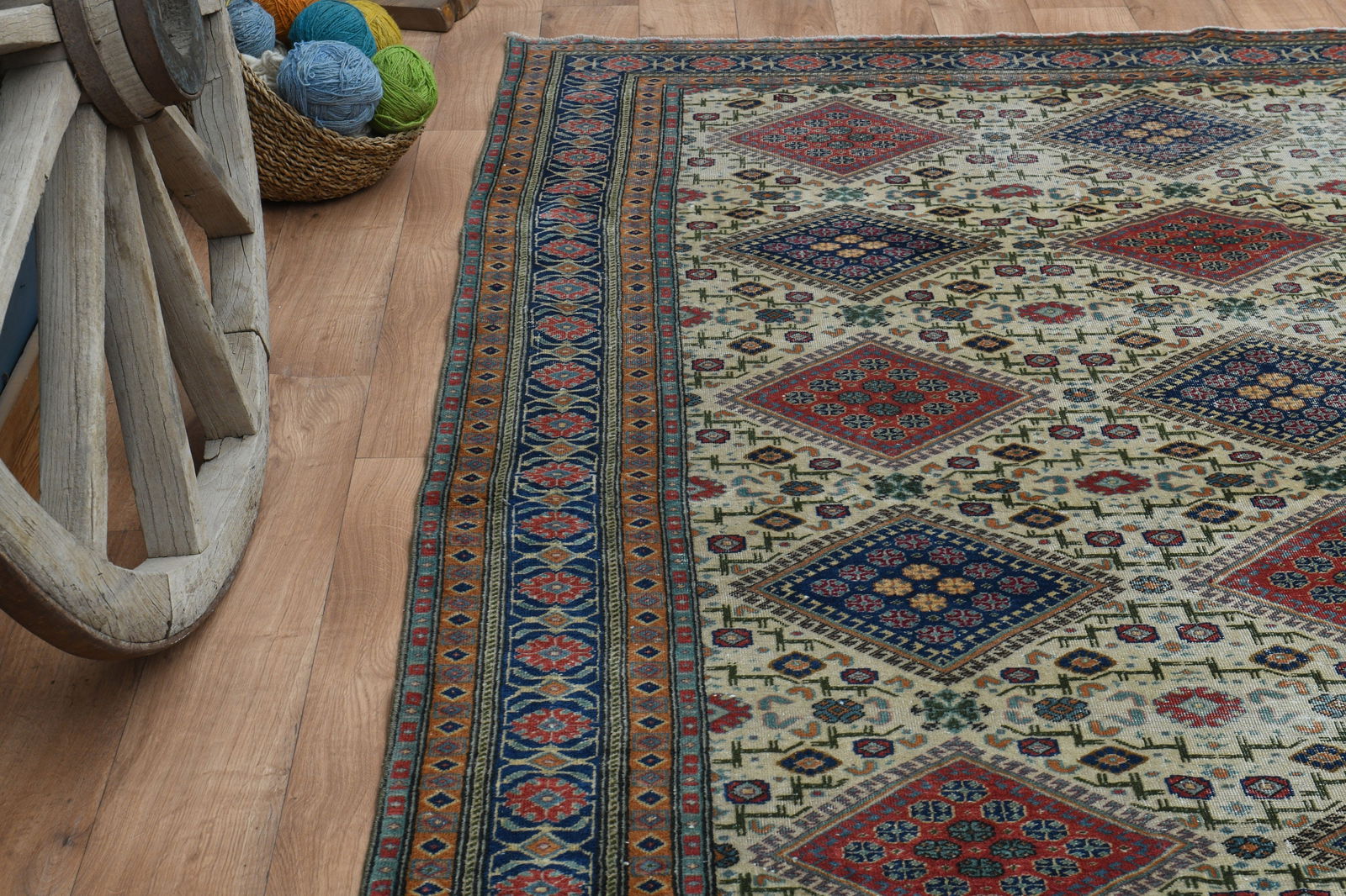 6'5x9'4 ft, TURKISH OUSHAK RUG - 6