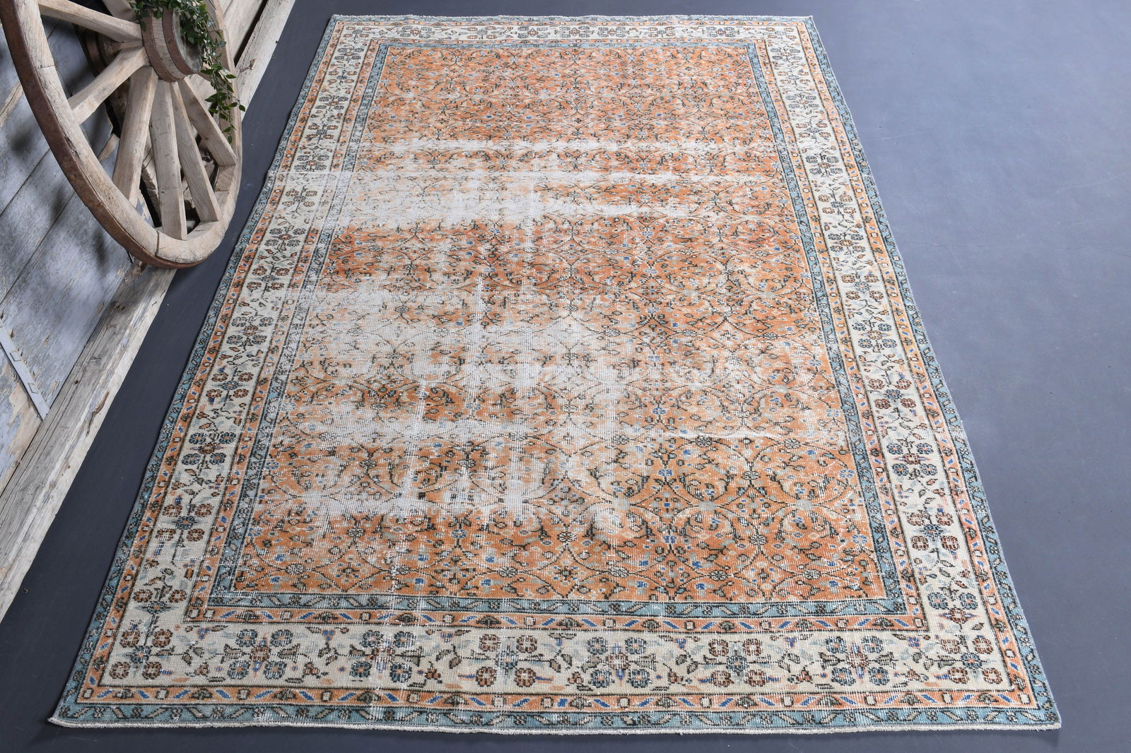 6.3x10 TURKISH Oushak Rug: Title: 6.3x10 TURKISH Oushak Rug Description: This Turkish one-of-a-kind Vintage Turkish Rug is hand-knotted and handwoven by the most skilled artisans who use pure wool, in muted, natural tones, and
