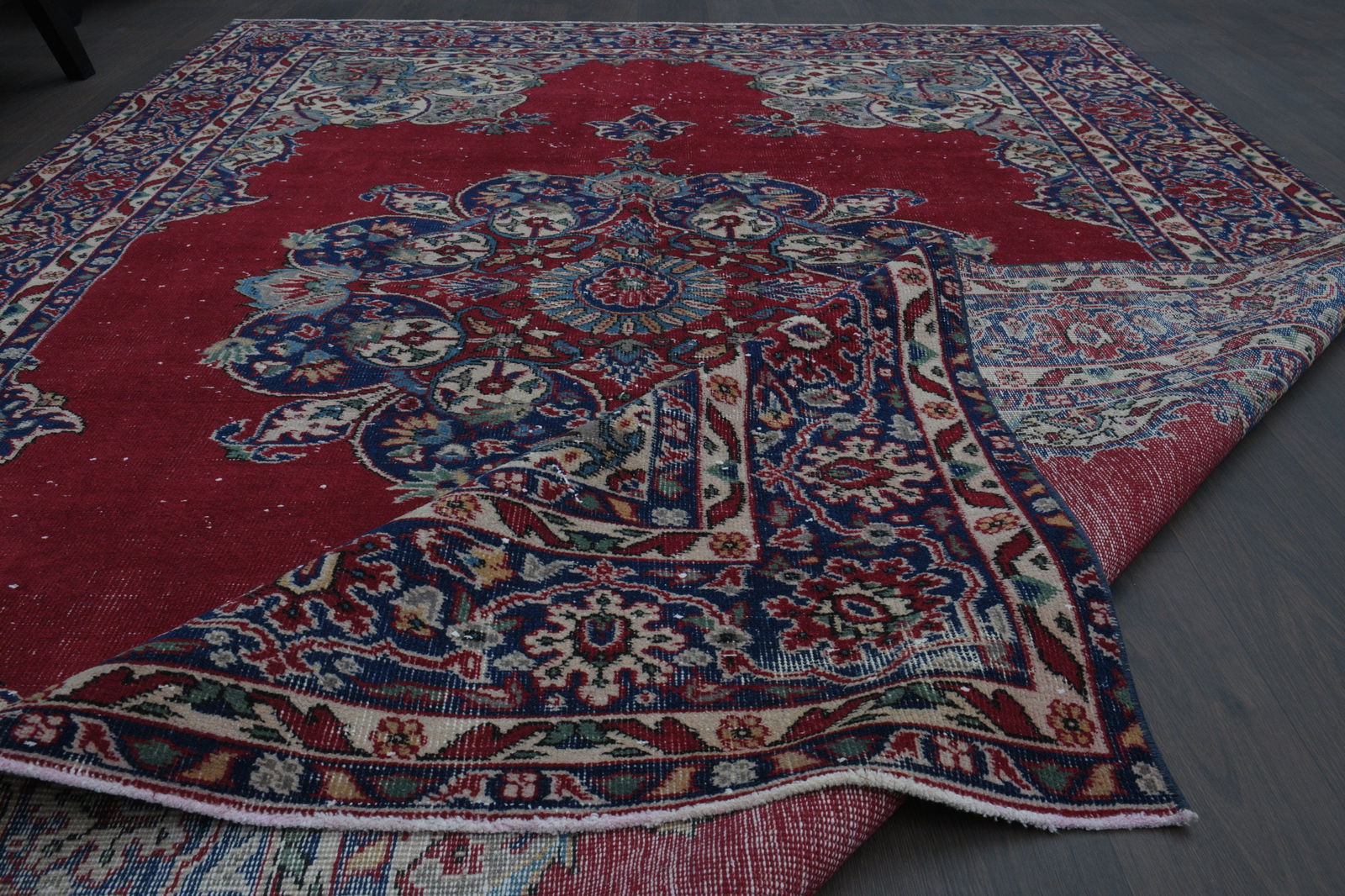 7x10 Vintage Turkish Rug - 6