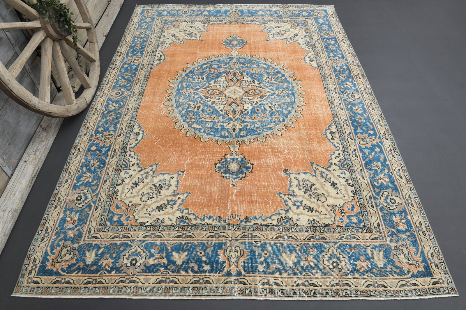 7x10 TURKISH VINTAGE Rug (1 of 10)