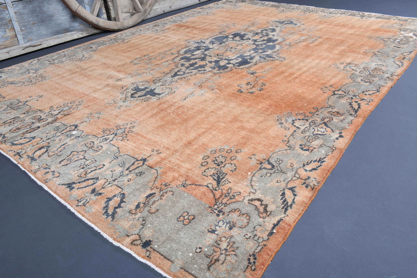 7.3x10.3 TURKISH AREA RUG - 2