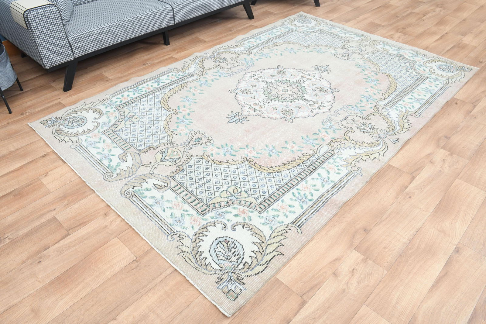 6.1x9.4 ft, MODERN TURKISH RUG - 9