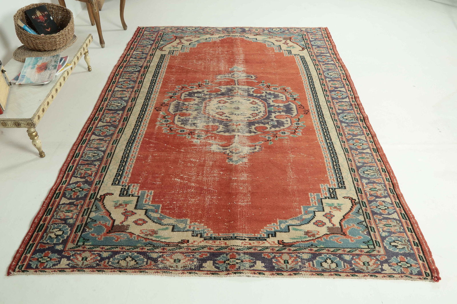 5.9x8.4 Ft, VINTAGE Rug, TURKISH (1 of 10)