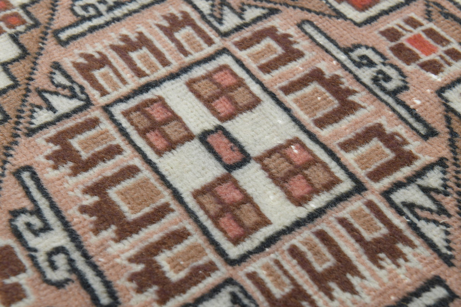 6x10 VINTAGE HANDMADE RUG - 7