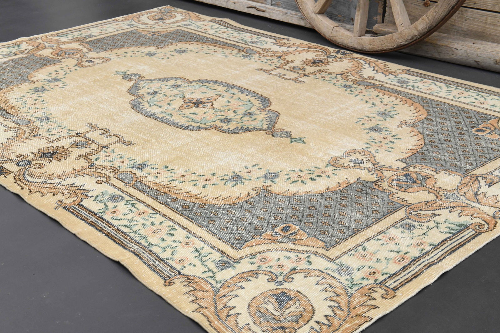 5.9x9.2 TURKISH Area Rug - 9