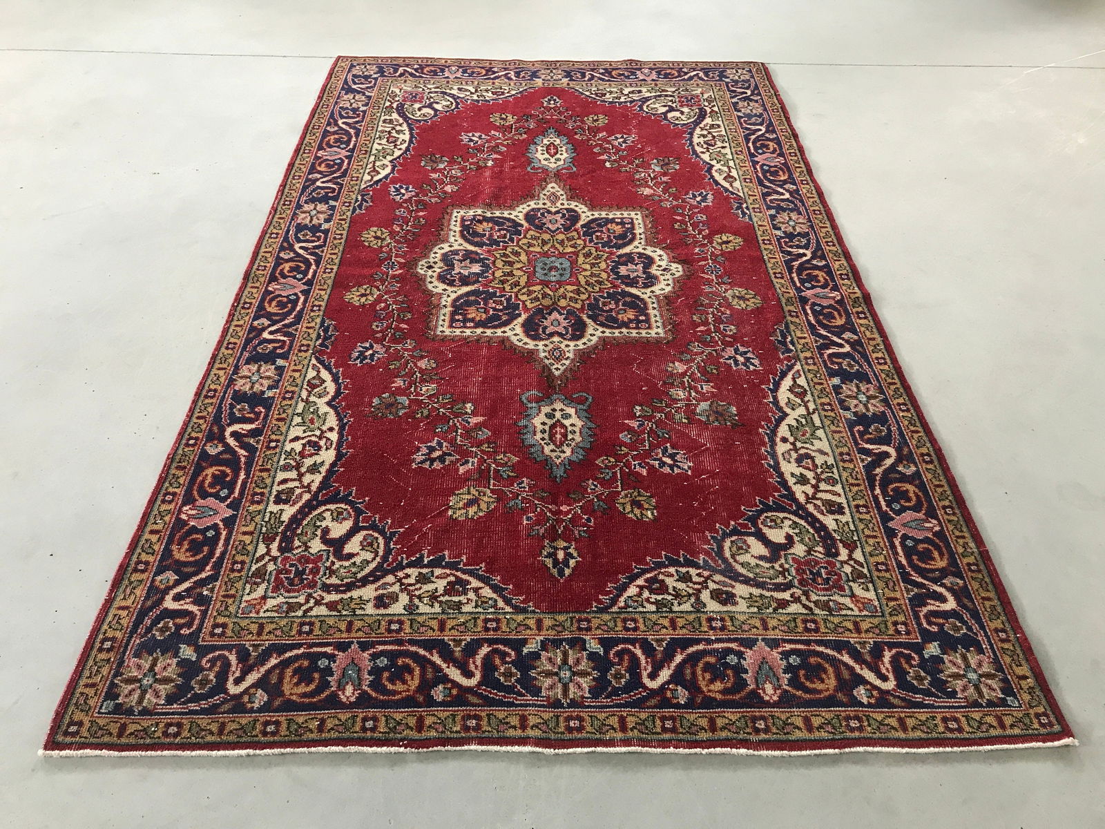 5.7x9.5 ft, RED TURKISH RUG, Vintage Oushak (1 of 10)