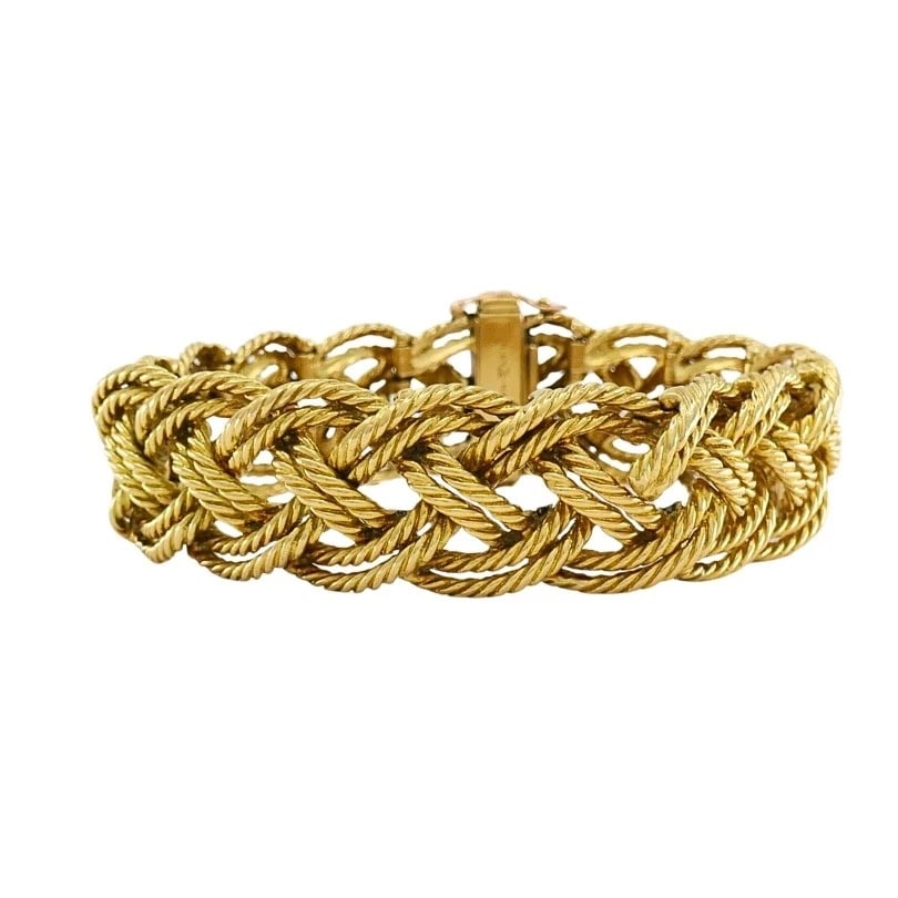 Boucheron Paris 18k Gold Braided Rope Bracelet: Title: Boucheron Paris 18k Gold Braided Rope Bracelet Description: Nadine Krakov Collection Fine Jewelry, Arts & Antiques 9454 Wilshire Blvd. Ste M20 Beverly Hills, CA 90212 ES EOOO Product details: D