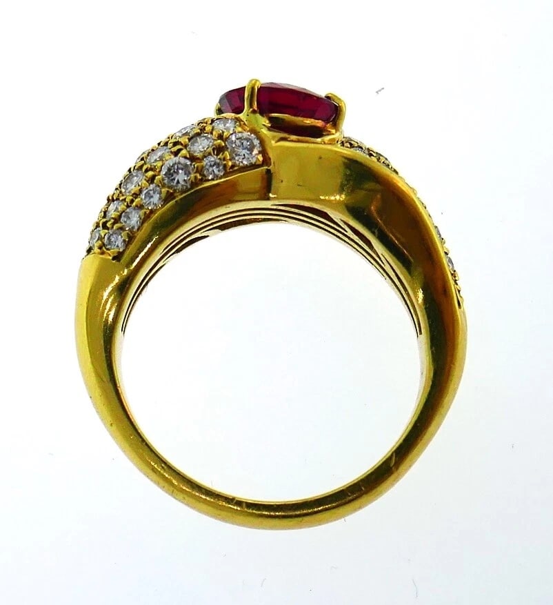 Vintage GRAFF Ruby Diamond 18k Yellow Gold RING 2.06 cts AGL Report Size 6.25 - 5