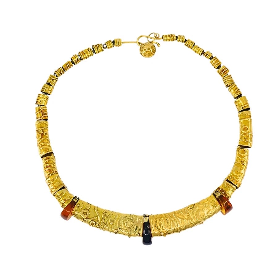 Vintage Artisan 14k Amber and Gold Necklace: Title: Vintage Artisan 14k Amber and Gold Necklace Description: Nadine Krakov Collection Fine Jewelry, Arts & Antiques 9454 Wilshire Blvd Beverly Hills, CA 90212 NS TUTO This vintage 14k gold necklace