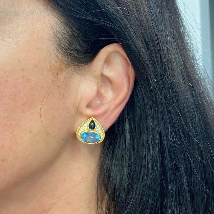 Marina B 18k Gold Topaz Onyx & Diamond Clip-On Earrings - 3