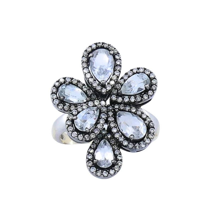 14k Gold Diamond Floral Cocktail Ring: Title: 14k Gold Diamond Floral Cocktail Ring Description: Nadine Krakov Collection Fine Jewelry, Arts & Antiques 9454 Wilshire Blvd. Ste M20 Beverly Hills, CA 90212 ES JIOO Product details: 