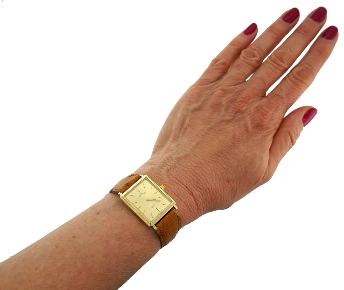 Vintage MOVADO Yellow Gold WATCH Leather Strap Unisex - 2