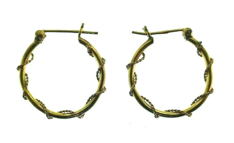 VINTAGE 14k Yellow Gold Woven Rope Motif Hoop Earrings: Title: VINTAGE 14k Yellow Gold Woven Rope Motif Hoop Earrings Description: DK HM 14k Yellow Gold, Diamond & Quartz Love Necklace · This is a must for a collector. The weight is 5.5 grams. The