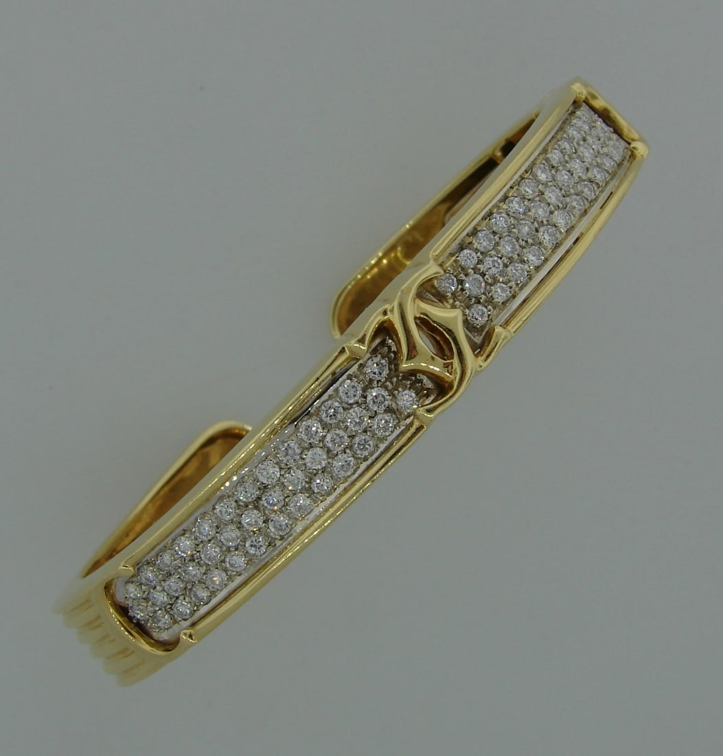 c.1980s CARTIER 2.34 cts DIAMOND YELLOW GOLD BANGLE BRACELET C de Cartier Signed - 3