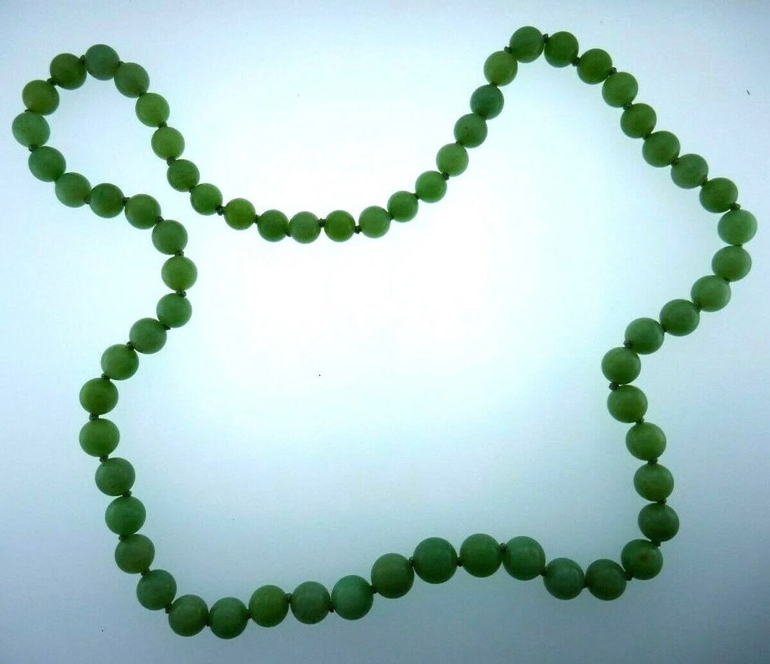 VINTAGE Jade Bead Necklace - 2