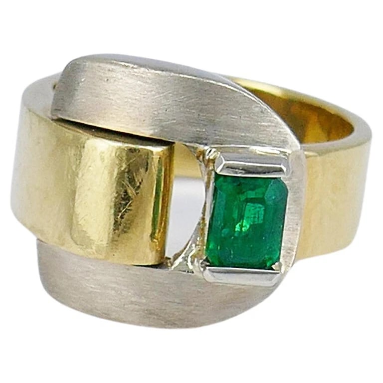 Gubelin Retro Gold RING Buckle Design 18k Emerald Estate Jewelry - 6