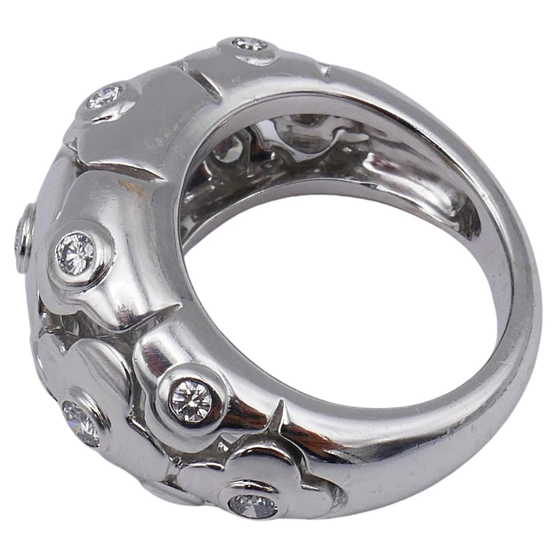 Van Cleef & Arpels Alhambra Ring White Gold Diamond - 9