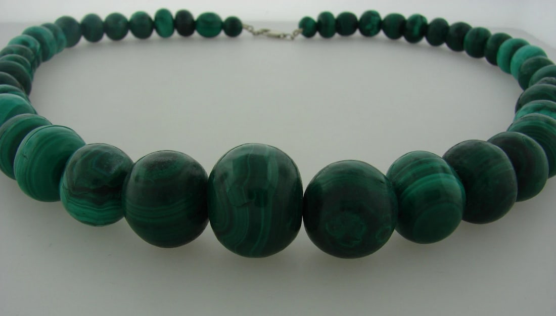 Malachite Bead Sttrand NECKLACE 20.5 Inches - 4