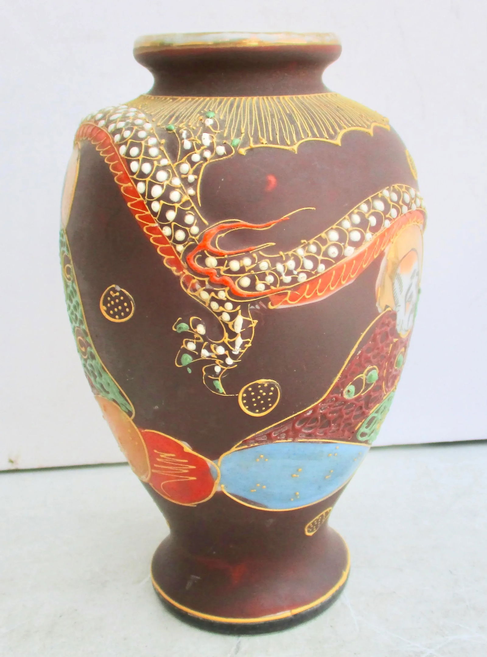 Satsuma Porcelain Vase Circa 1950s - 5