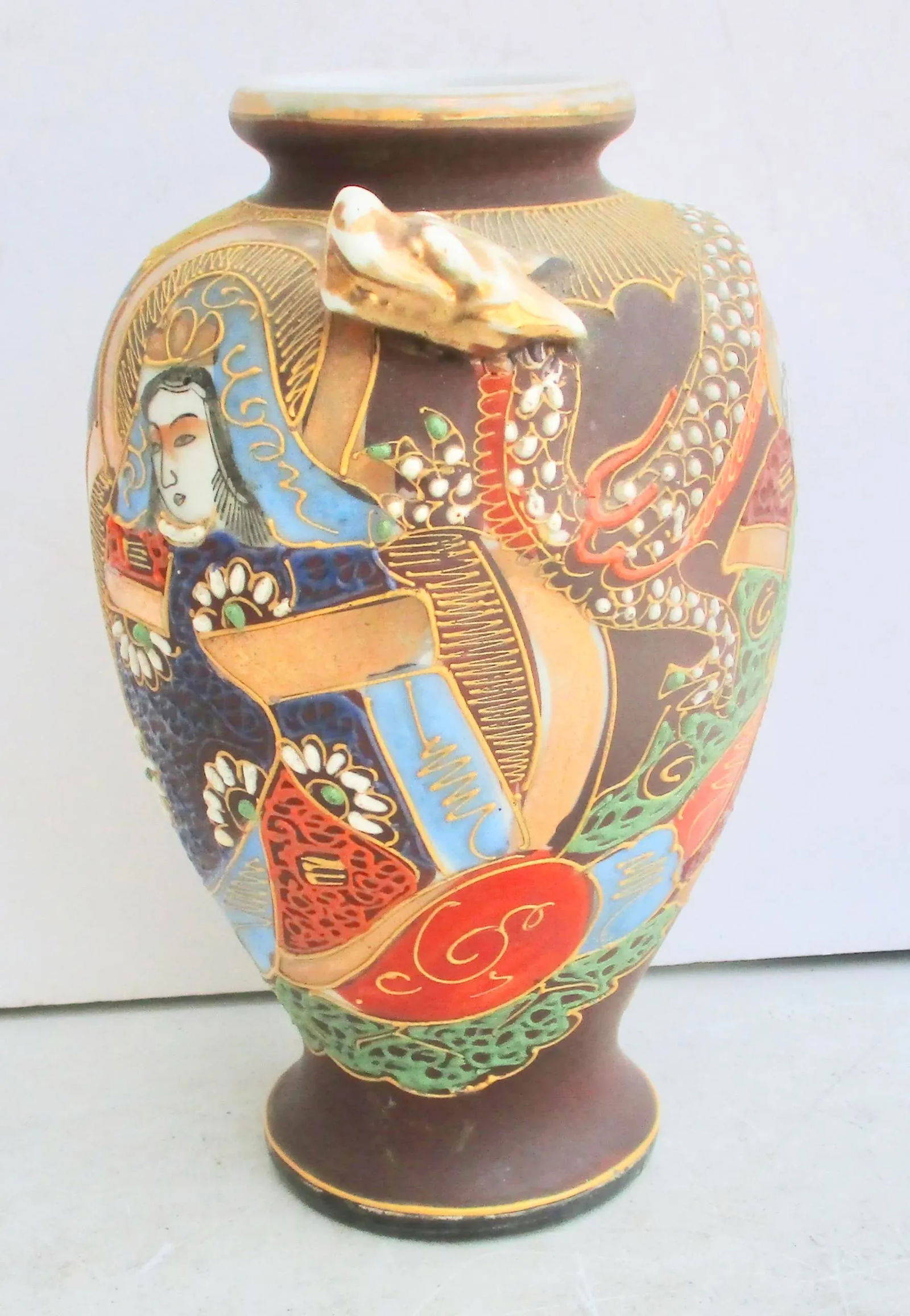 Satsuma Porcelain Vase Circa 1950s - 9