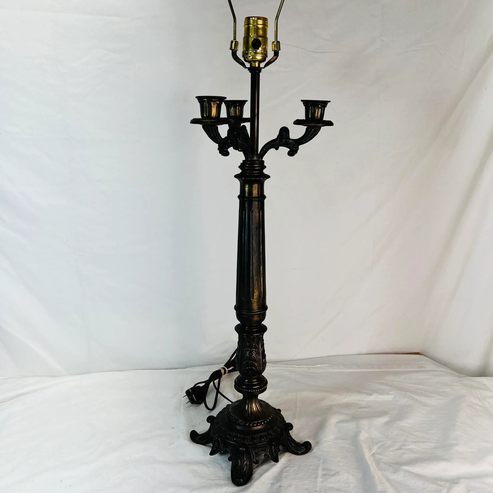 Vintage Tyndale Table Lamp - 2