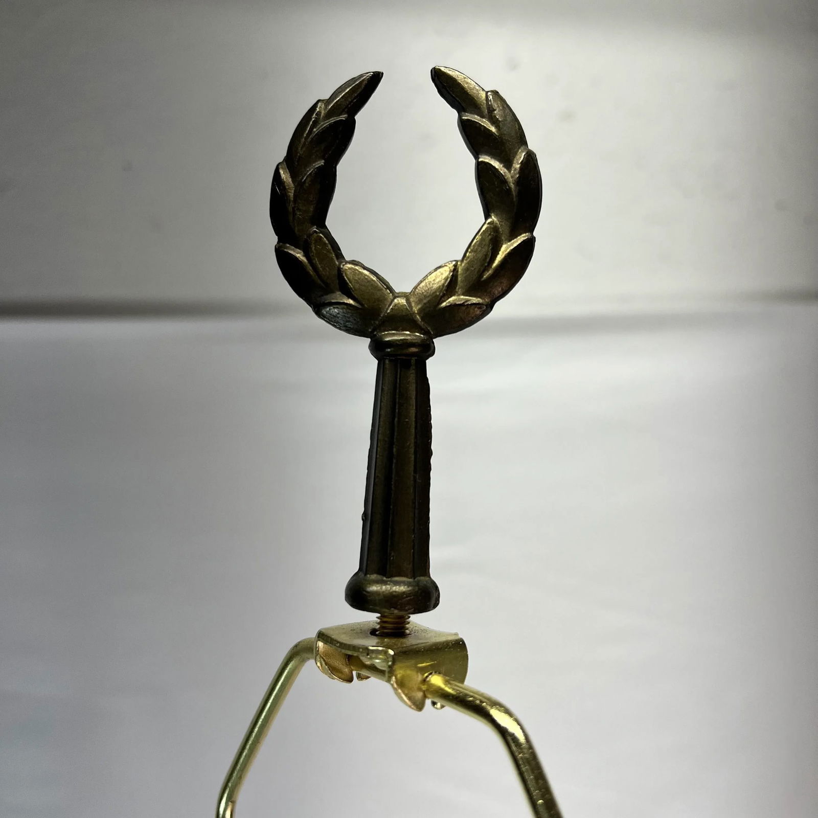 Vintage Tyndale Table Lamp - 7