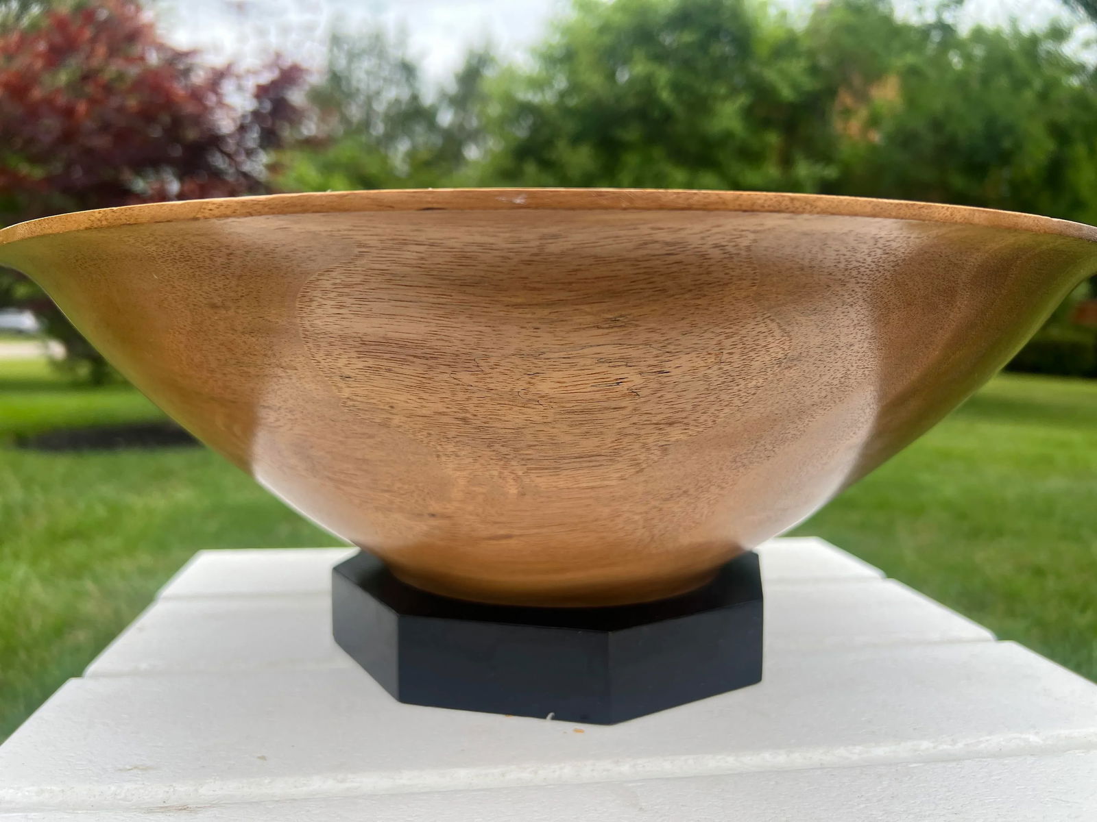 Large Modernist Artisan Made Inlaid Walnut Centerpiece Bowl on Stand - Signed - 3