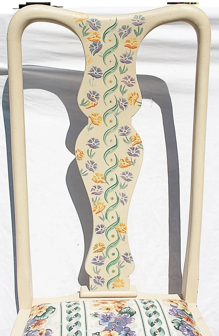 Painted Queen Anne Chair - 3
