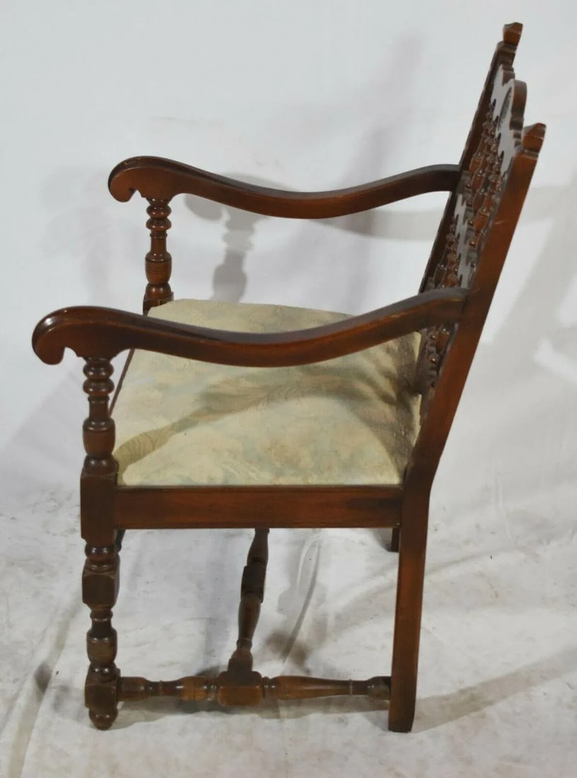 Kittinger Mahogany William and Mary Arm Chair Pilgrim Style Early American - 9