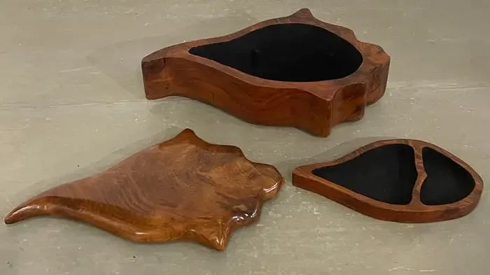 Late 20th Century French Modern Specimen Hardwood Carved Conch Shell Motif Box - 6