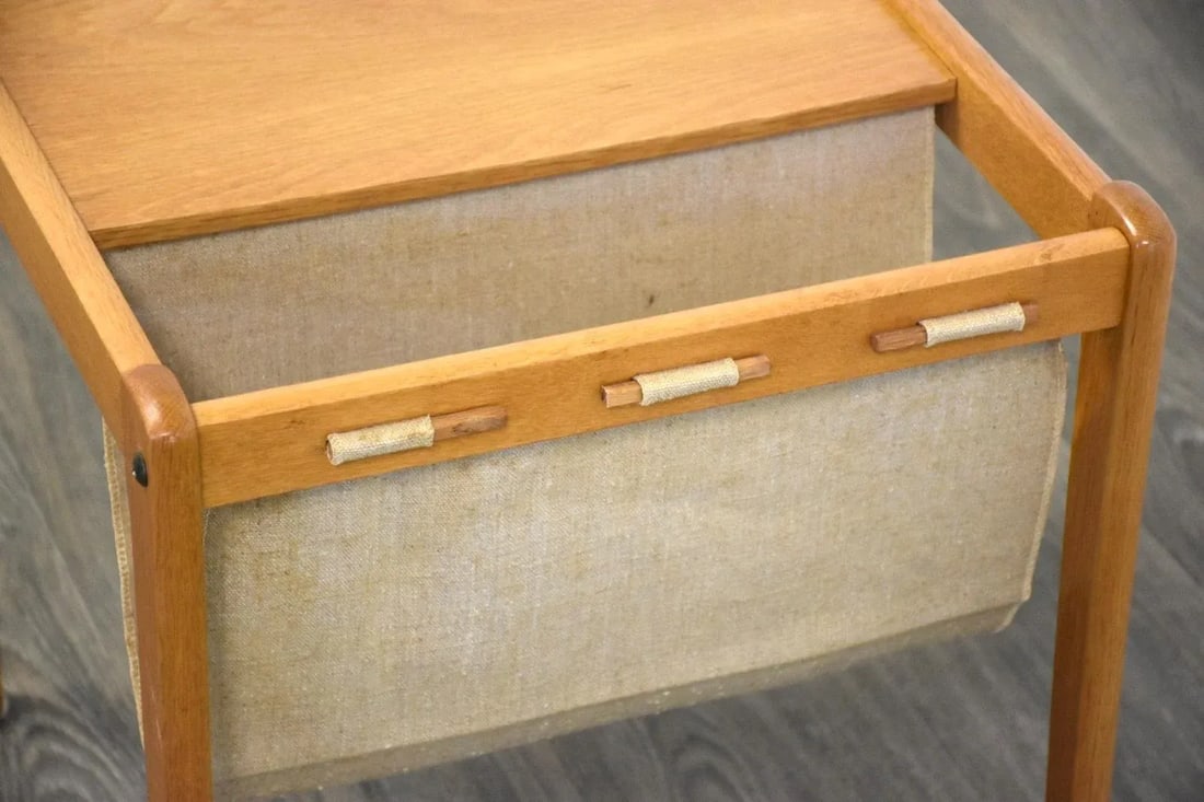 Mid Century Oak Magazine Rack - 9