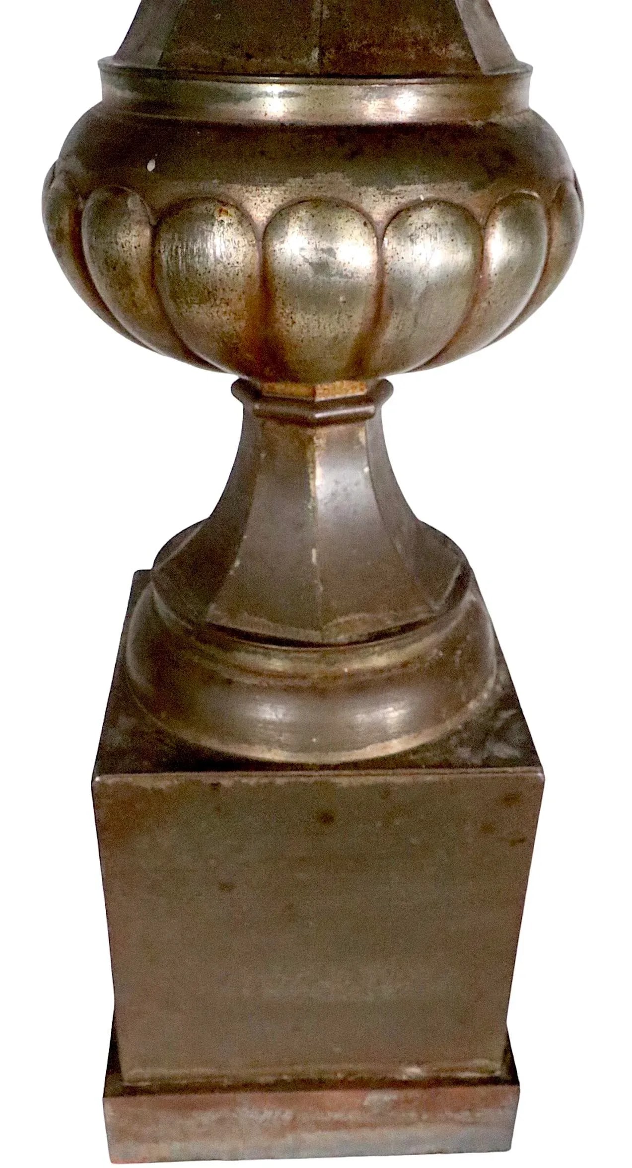 Oversize Decorative Tin Table Lamp Att. To the Marbo Lamp Company 1950/1970's - 11