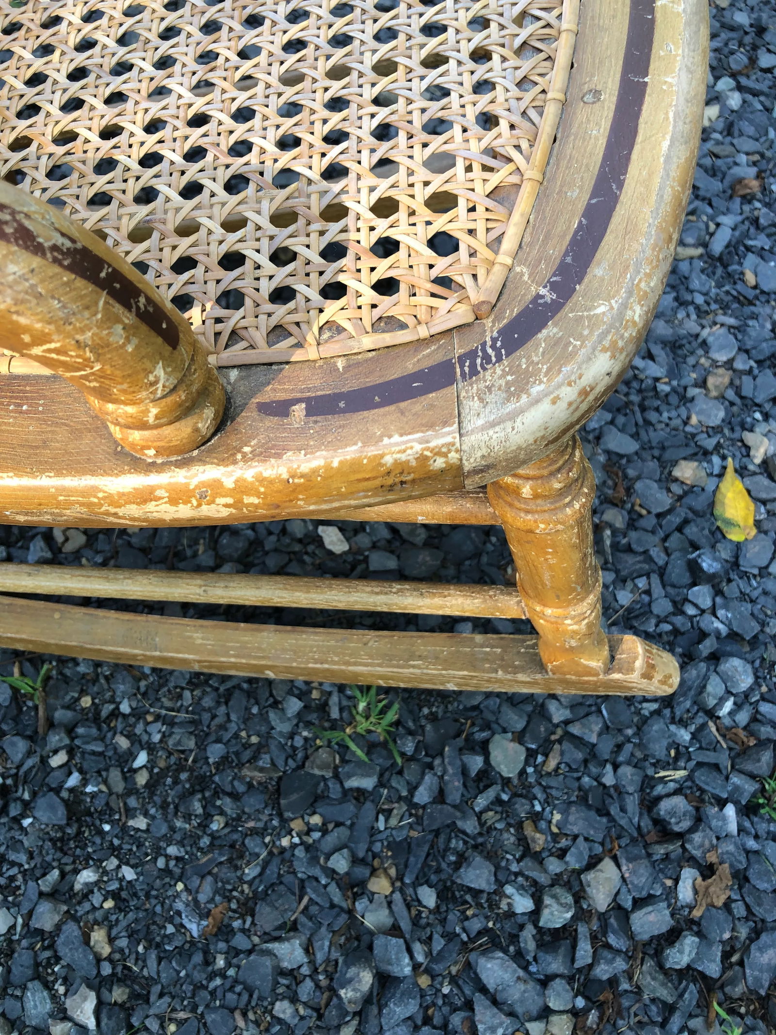 Vintage Amish Made Country Rocking Chair - 3