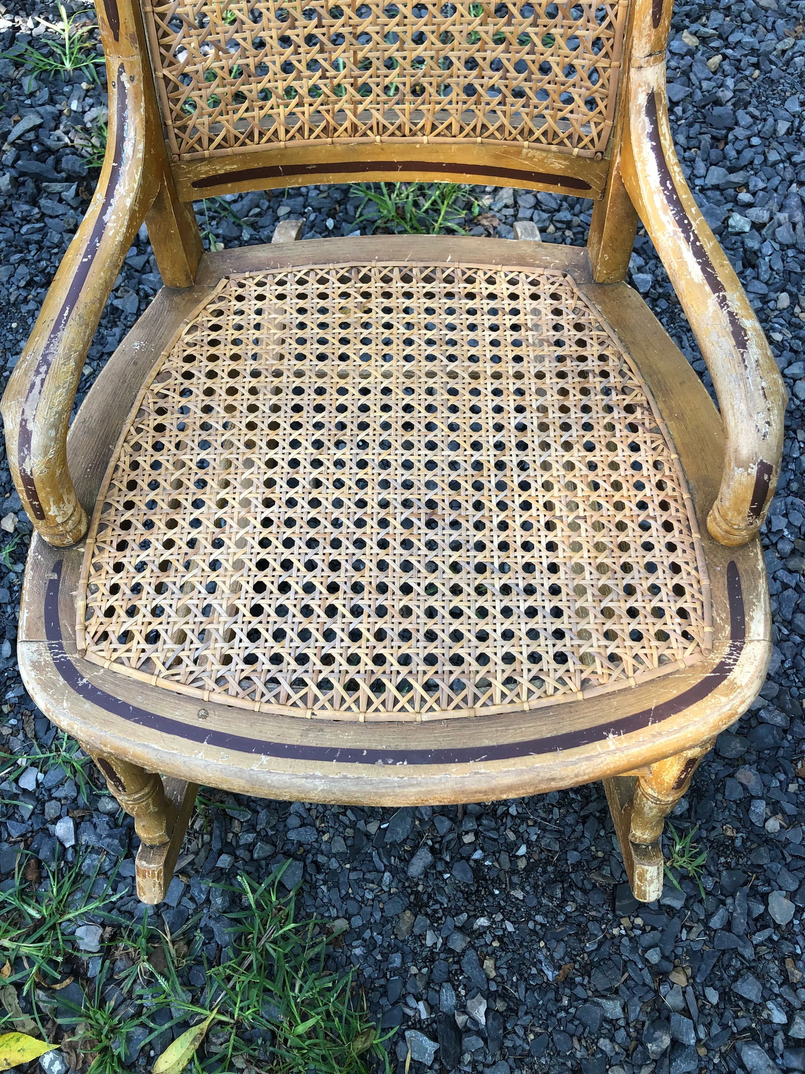 Vintage Amish Made Country Rocking Chair - 9