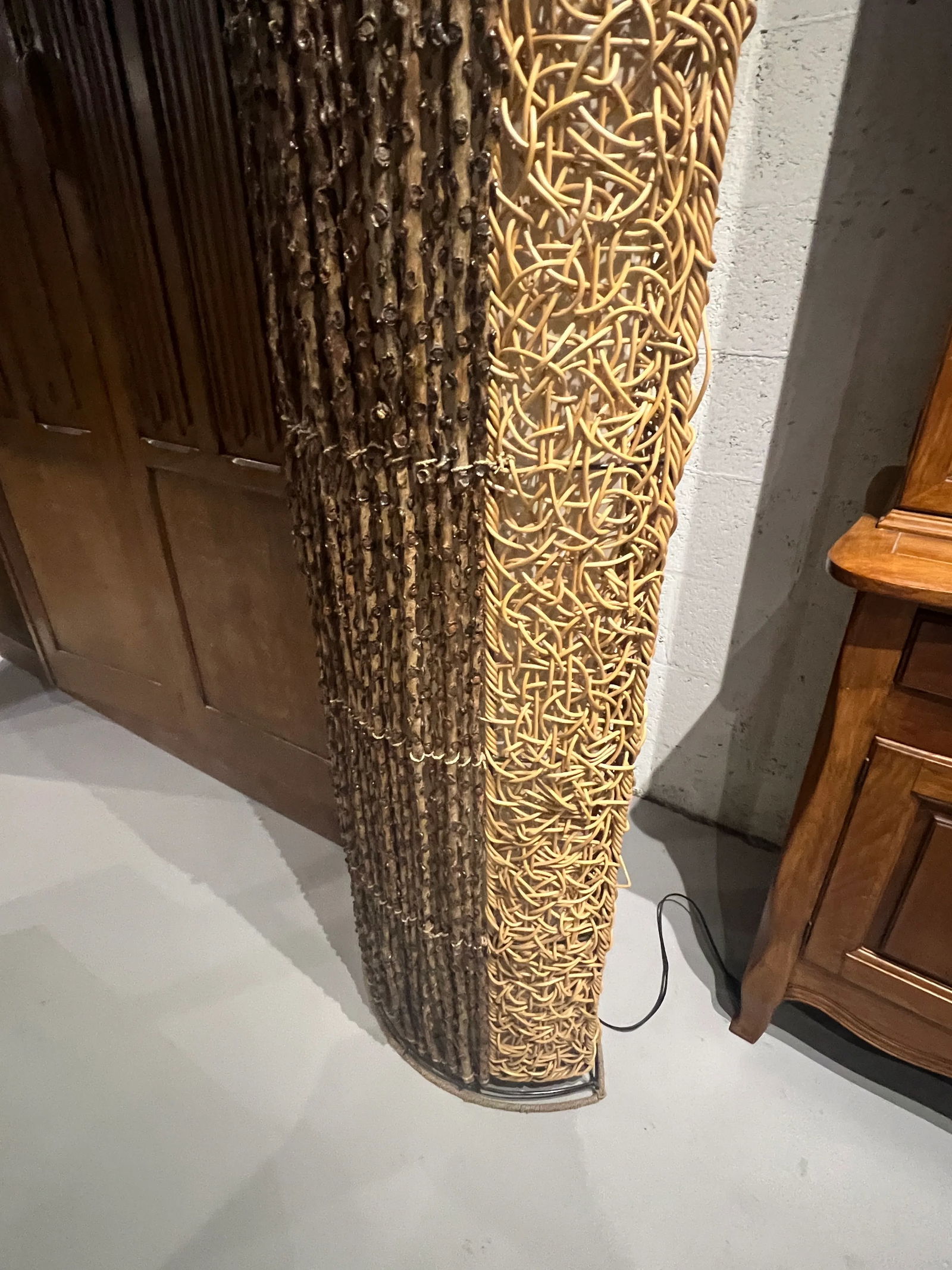 1990s Rattan Coastal Boho Chic Tropical Decorative Floor Lamp - 7