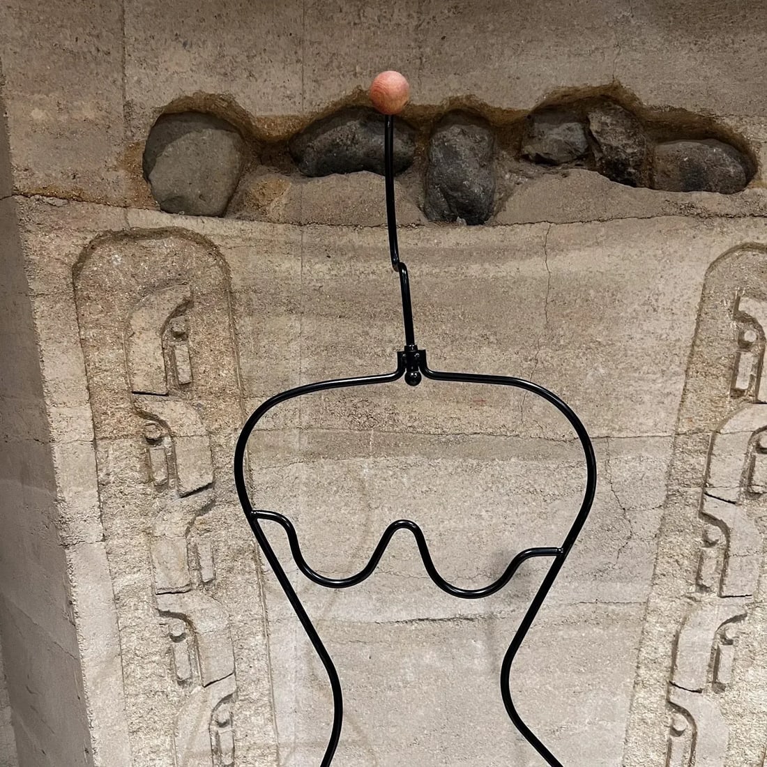 1980s Post-Modern Female Valet Tubular Metal Art Häpen Ehlén Johansson Ikea Sweden - 2