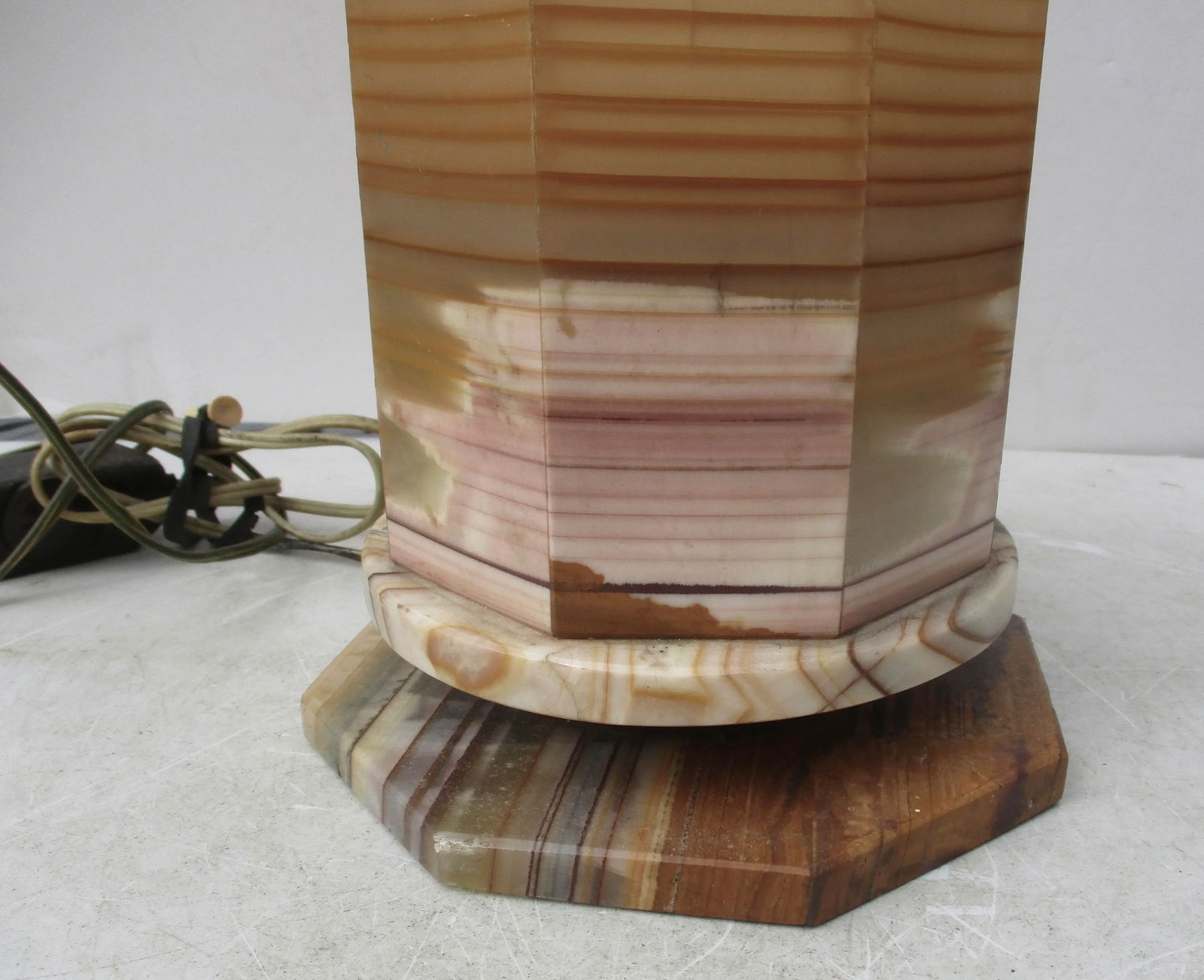 Vintage Art Deco Banded Onyx Lantern - 3