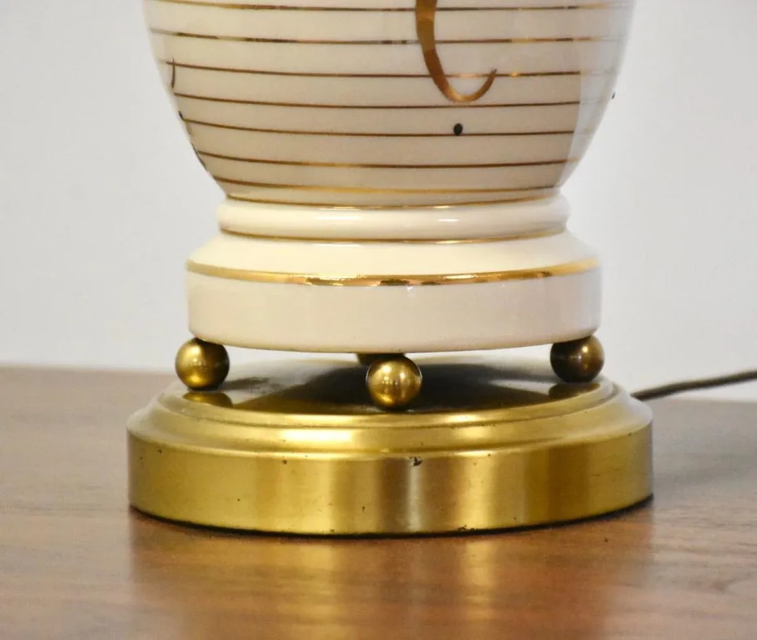 Vintage Brass Table Lamps - a Pair - 5