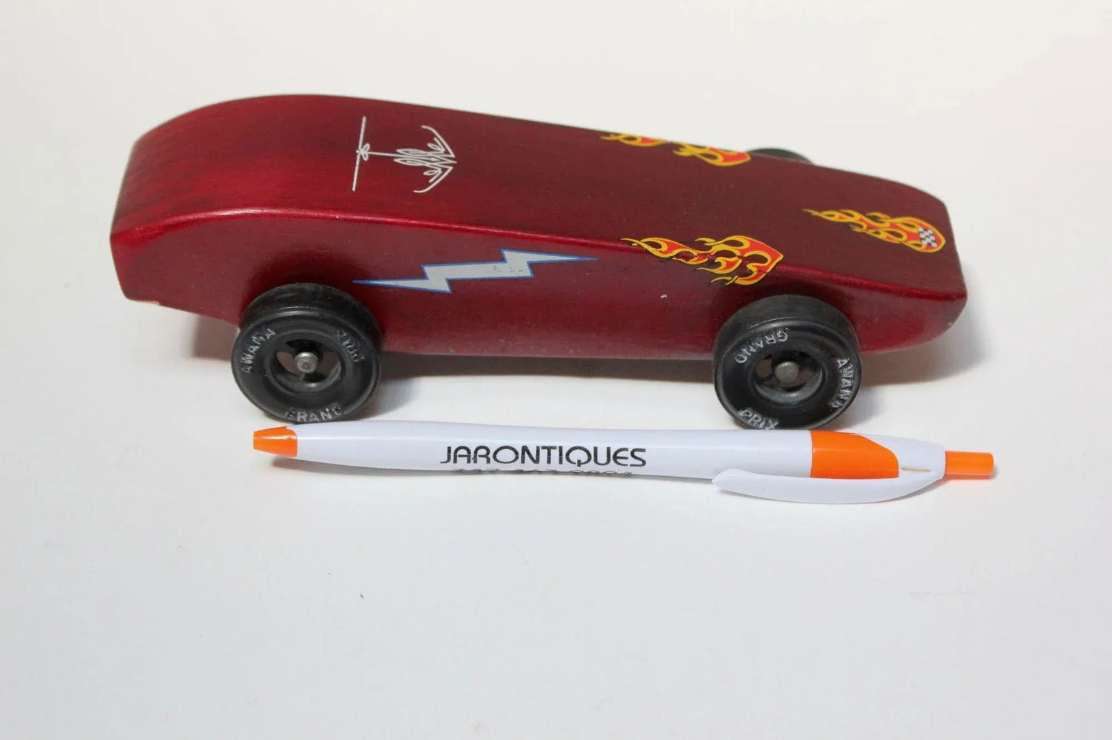 Vintage Red Flames/Bolts Awana Grand Prix Pinewood Derby Racer Car - 6