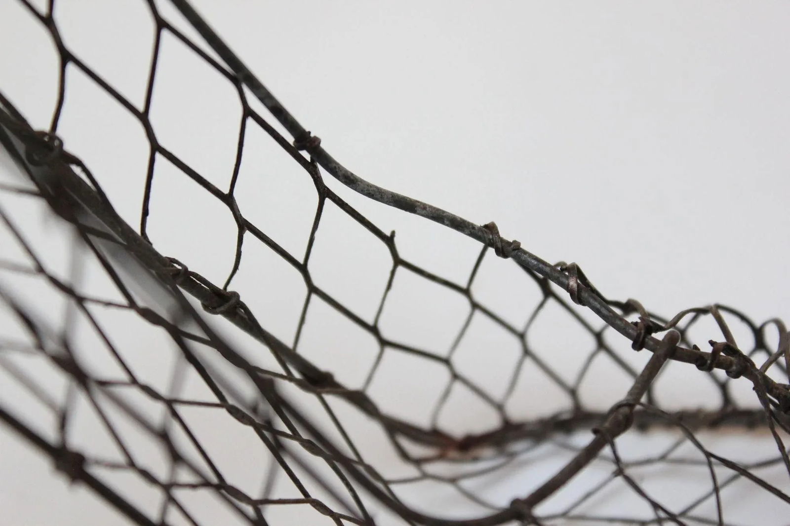 Vintage Wire Mesh High Heel Form Catchall - 7