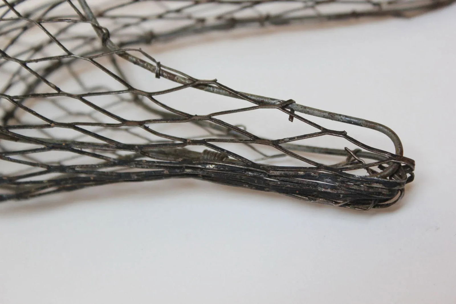 Vintage Wire Mesh High Heel Form Catchall - 9