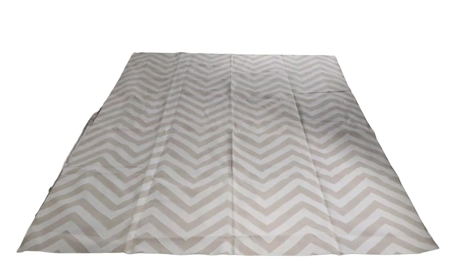 Geometric Flat Weave Dhurrie Carpet by the Rug Company in Gray and Ivory - 8