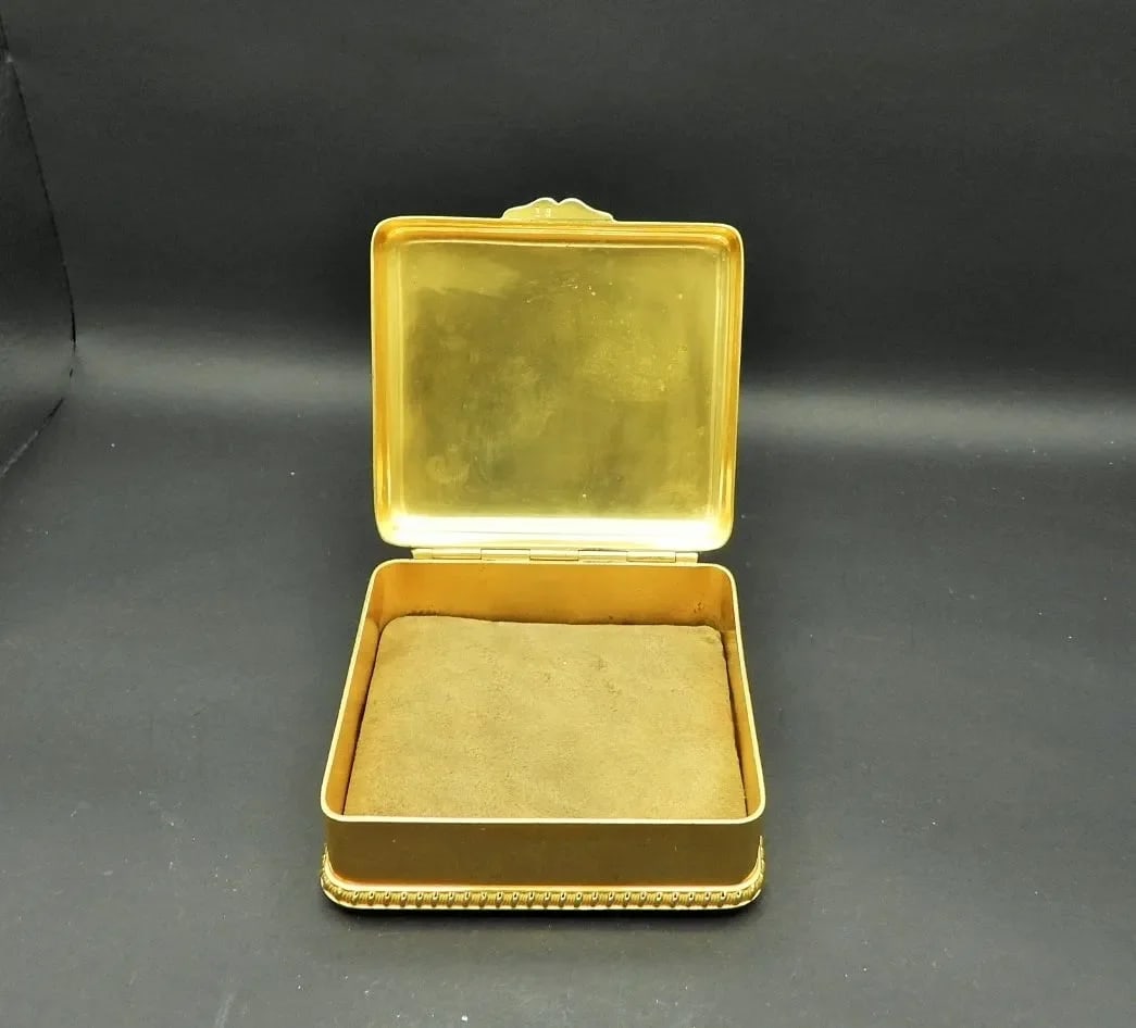 Antique E.G. Webster Gold Gilt Silver Rampant Lion Dresser Jewelry Box 1886-1928 - 8