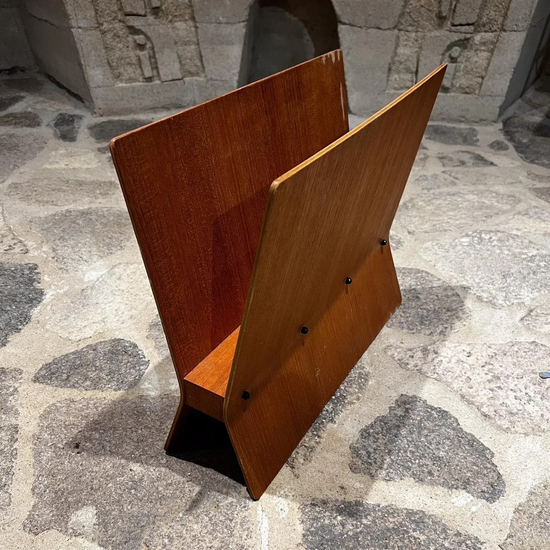 1980s Modern Sculptural Teak Magazine Rack After Alvar Aalto - 10