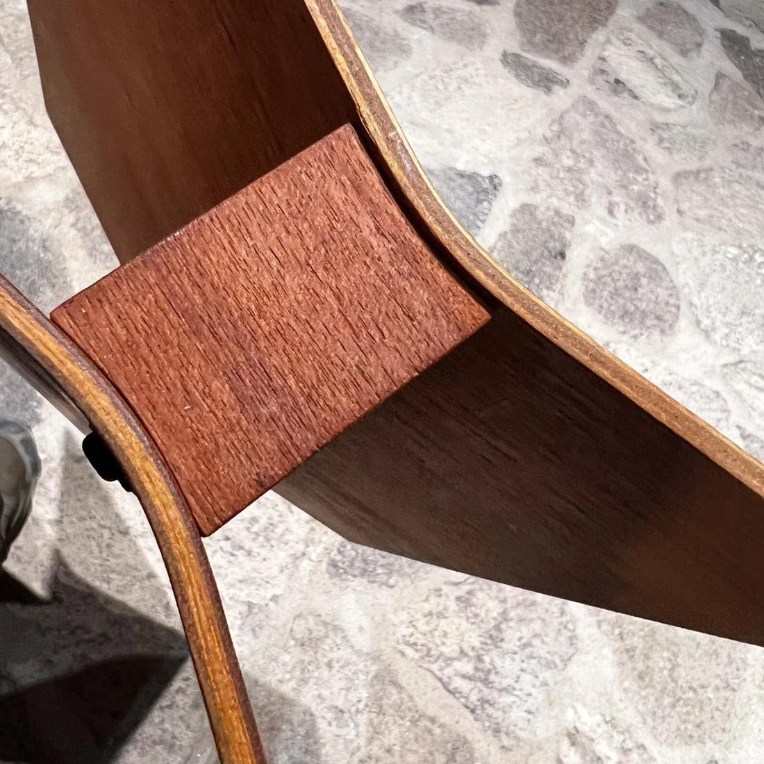 1980s Modern Sculptural Teak Magazine Rack After Alvar Aalto - 5