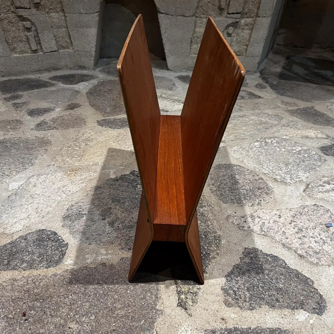 1980s Modern Sculptural Teak Magazine Rack After Alvar Aalto - 7
